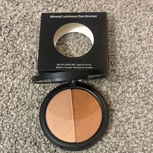 Mineral Luminous Duo Bronzer - Warm Bronze & Golden Bronze by